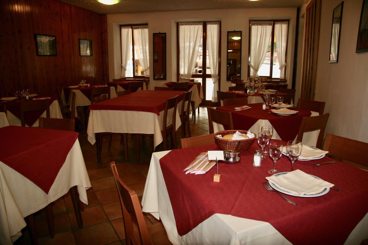 Albergo Club Alpino 克里索洛 外观 照片